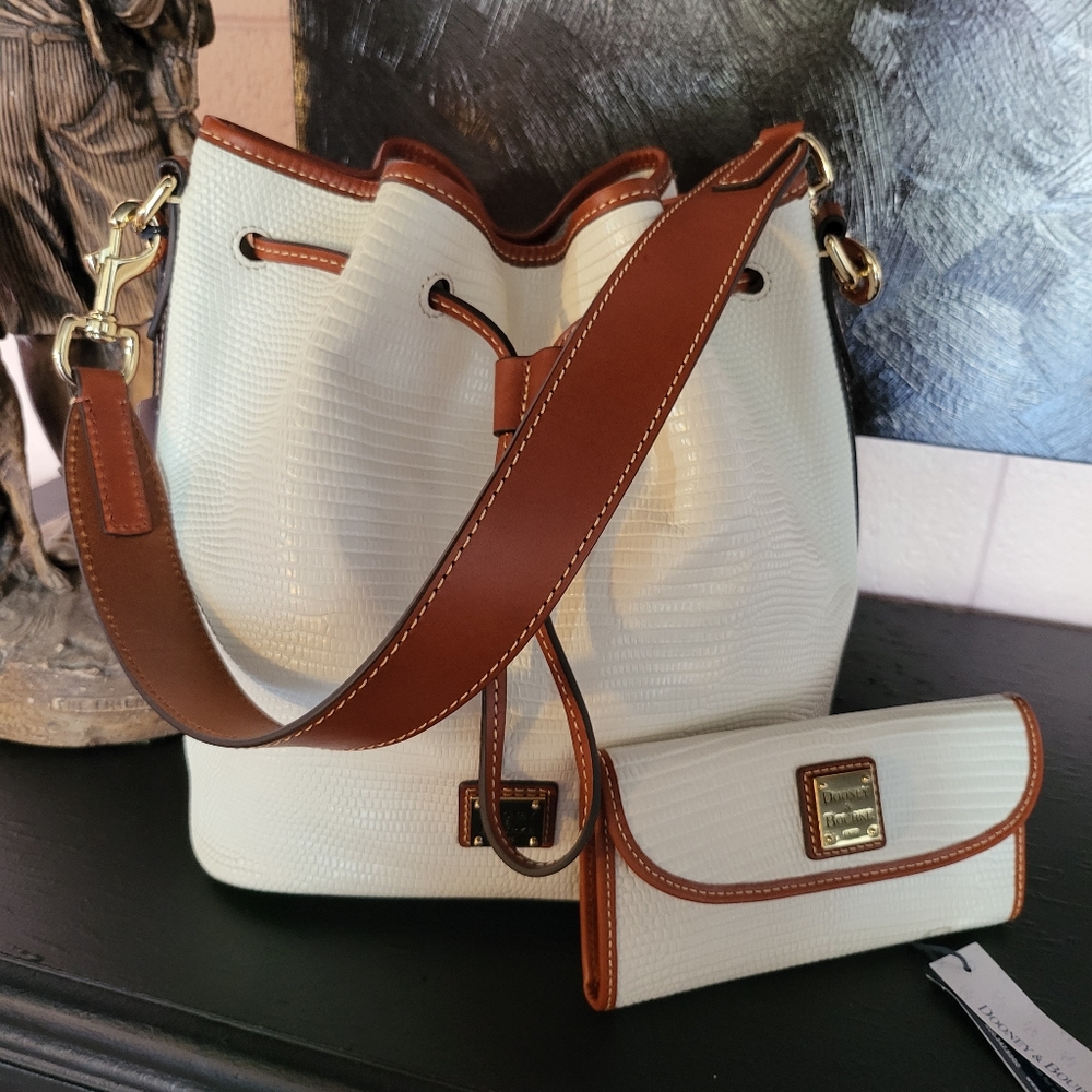 D&B bucket purse and wallet